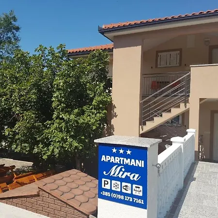 Apartman Mira