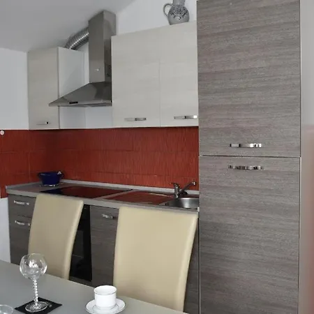 Mira Apartmán Klenovica